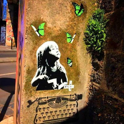 tableau Polar Bear : kid and butterflies